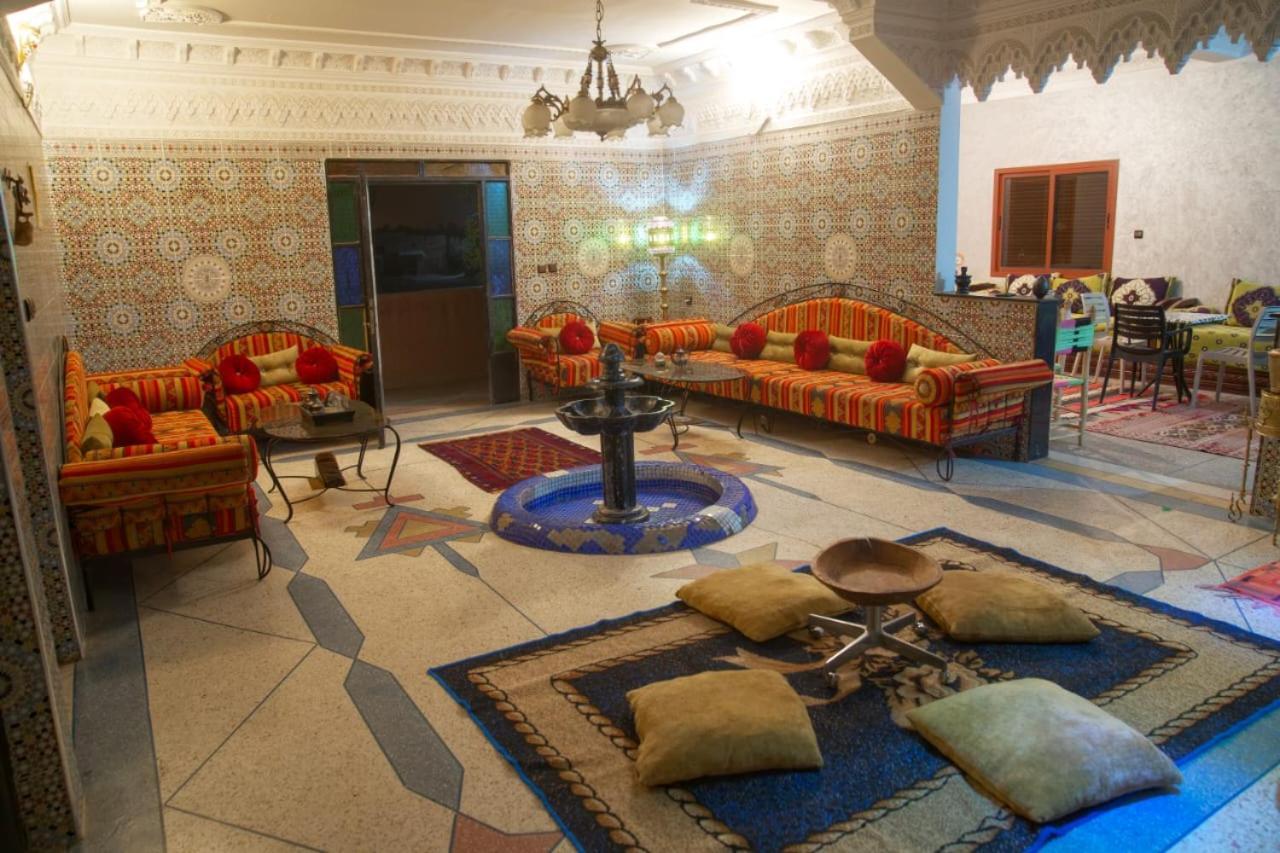 Riad Dar Fadma Ouarzazate Exterior photo